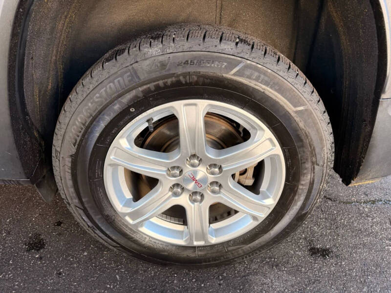 2019 GMC Acadia SLE-1