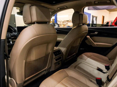 2019 Audi Q5 quattro Premium Plus 45 TFSI