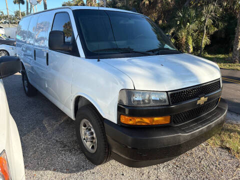 2021 Chevrolet Express 2500