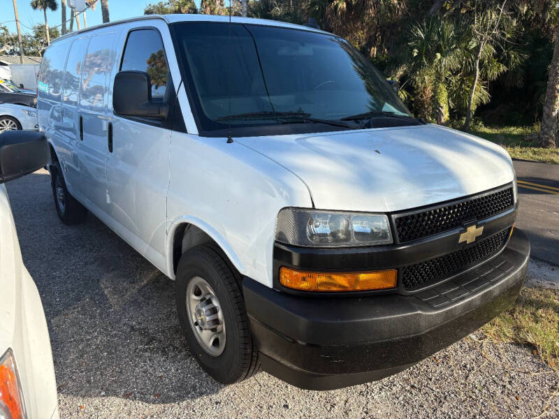 2021 Chevrolet Express 2500