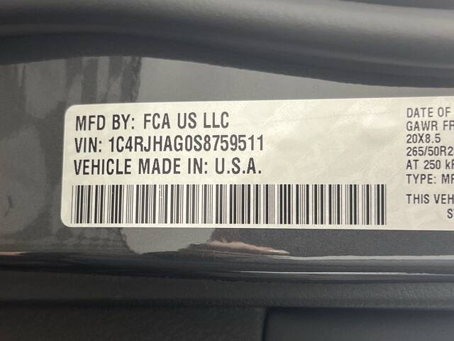 2025 Jeep Grand Cherokee Laredo