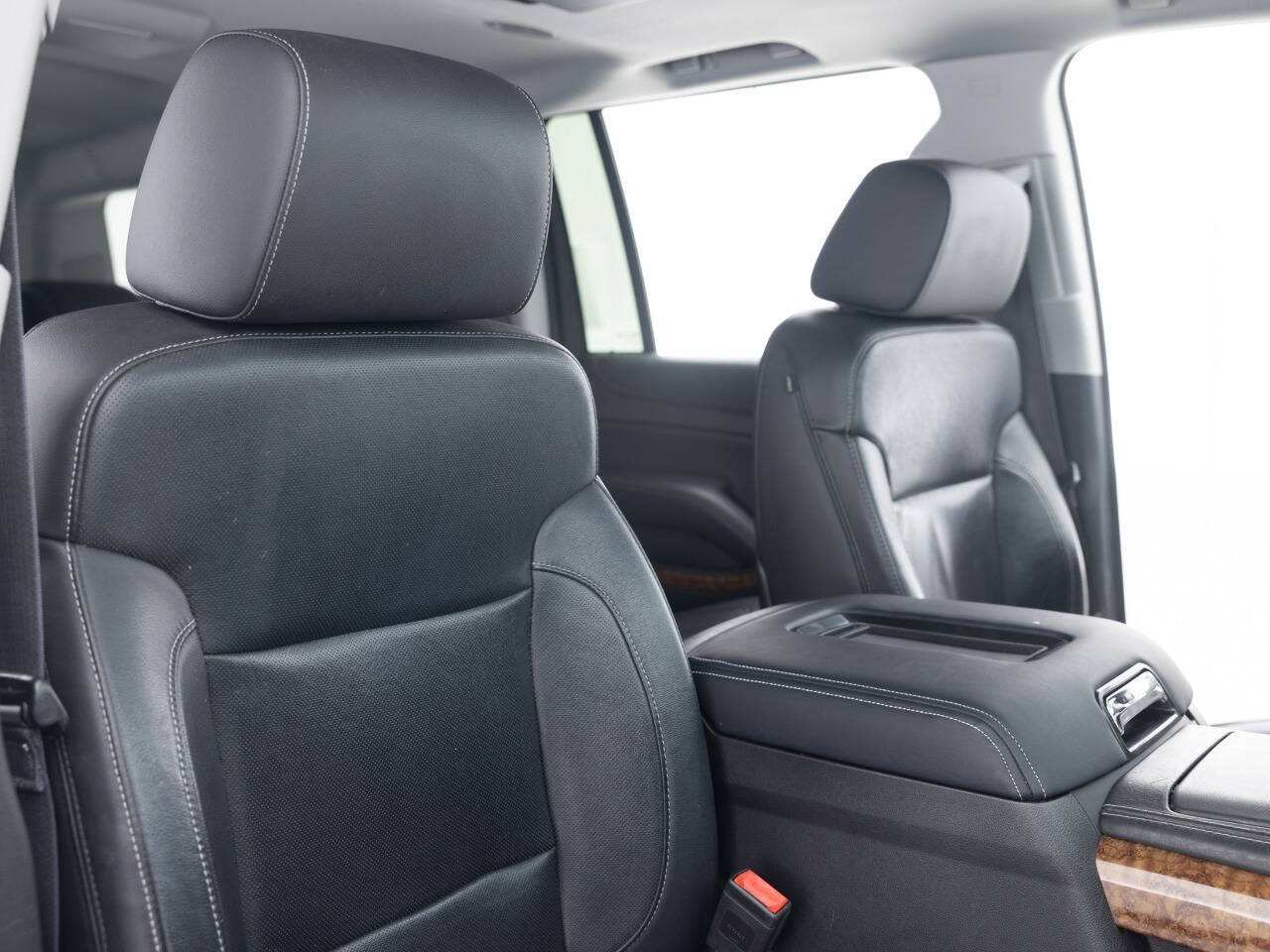 Used Car 2015 Chevrolet Suburban  Ltz 4x4 4dr Suv For Sale Under $25,000 In Coal City, Illinois