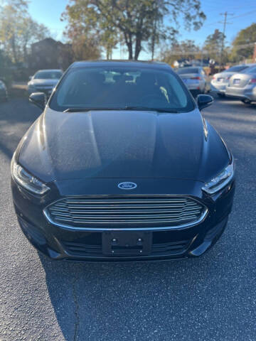 2015 Ford Fusion SE
