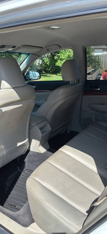 2010 Subaru Outback 3.6R Limited