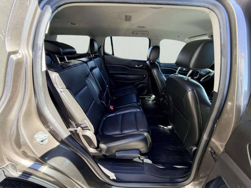 2019 GMC Acadia SLT-1