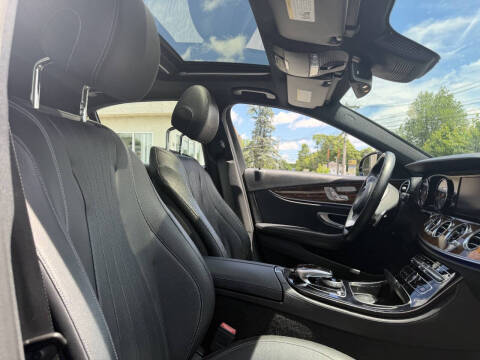 2017 Mercedes-Benz E-Class E 300 4MATIC