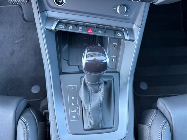 2025 Audi Q3 quattro S line Premium 45 TFSI