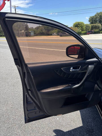 2010 Infiniti FX35