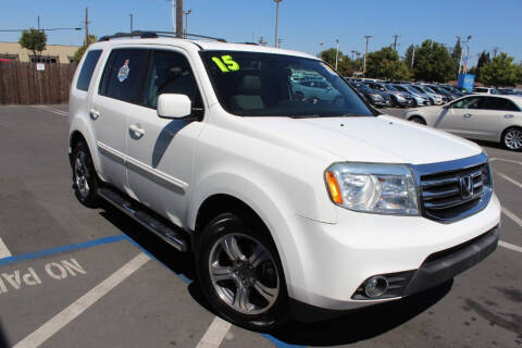 2015 Honda Pilot for sale at Choice Auto & Truck in Sacramento CA