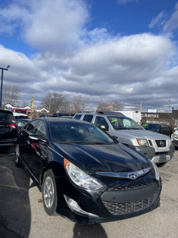 2015 Hyundai Sonata Hybrid for sale at GC Credit UN in Garden City MI
