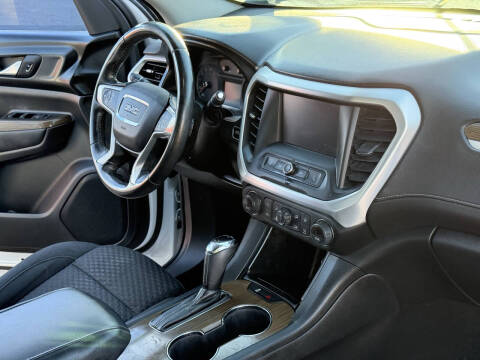 2018 GMC Acadia SLE-1