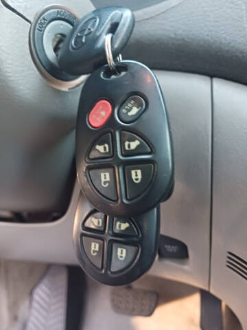 2007 Toyota Sienna XLE 7-Passenger