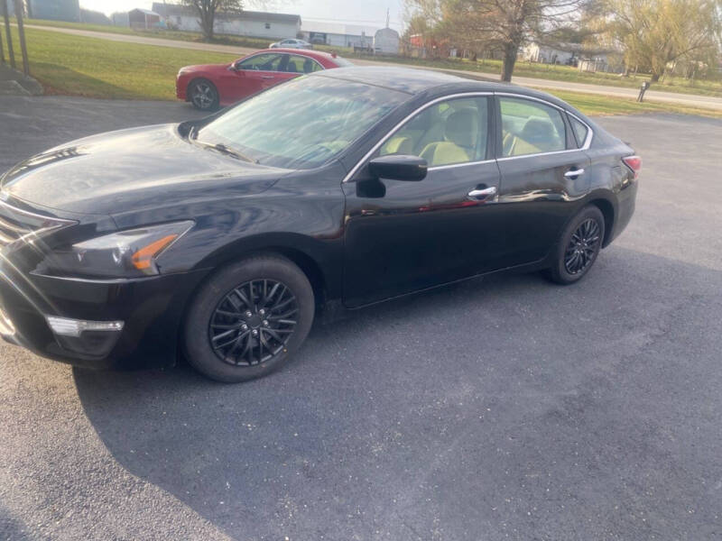 Used 2014 Nissan Altima S with VIN 1N4AL3AP9EC178946 for sale in Leesburg, OH