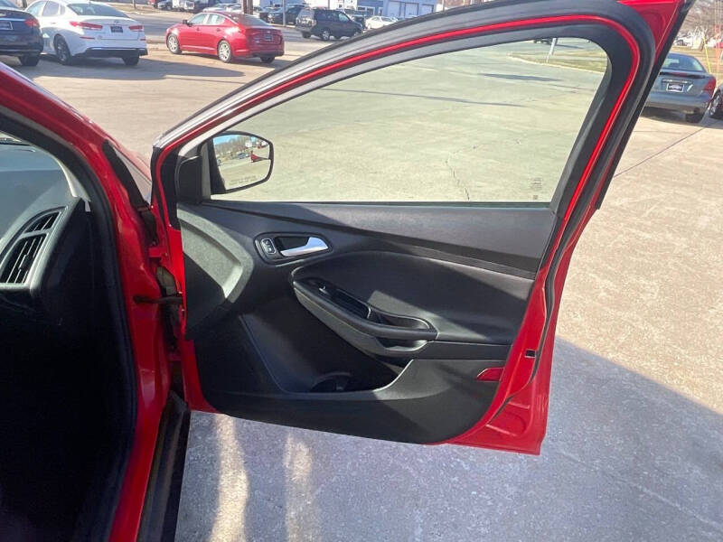 2017 Ford Focus SE