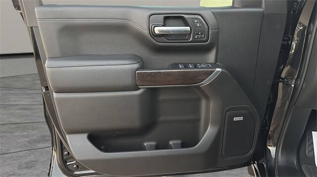 2022 GMC Sierra 1500 Limited