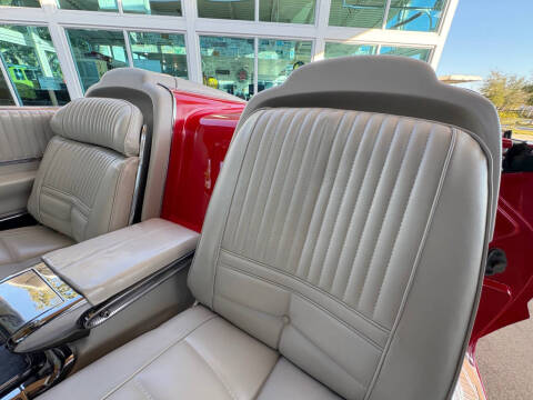 1966 Ford Thunderbird