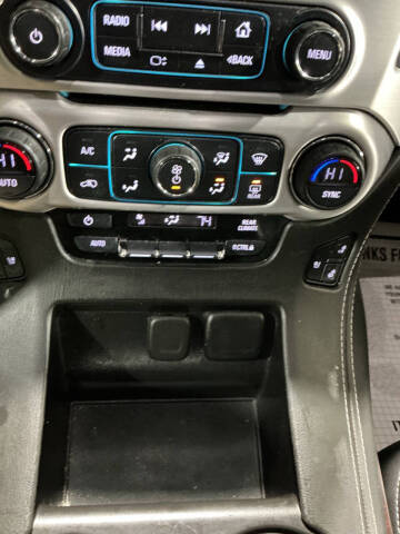 2017 GMC Yukon XL SLT