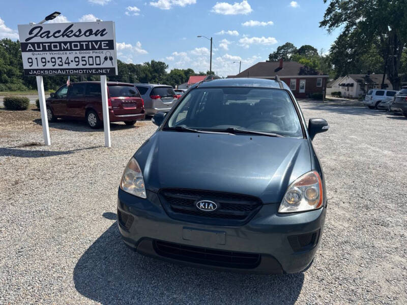 2010 Kia Rondo LX