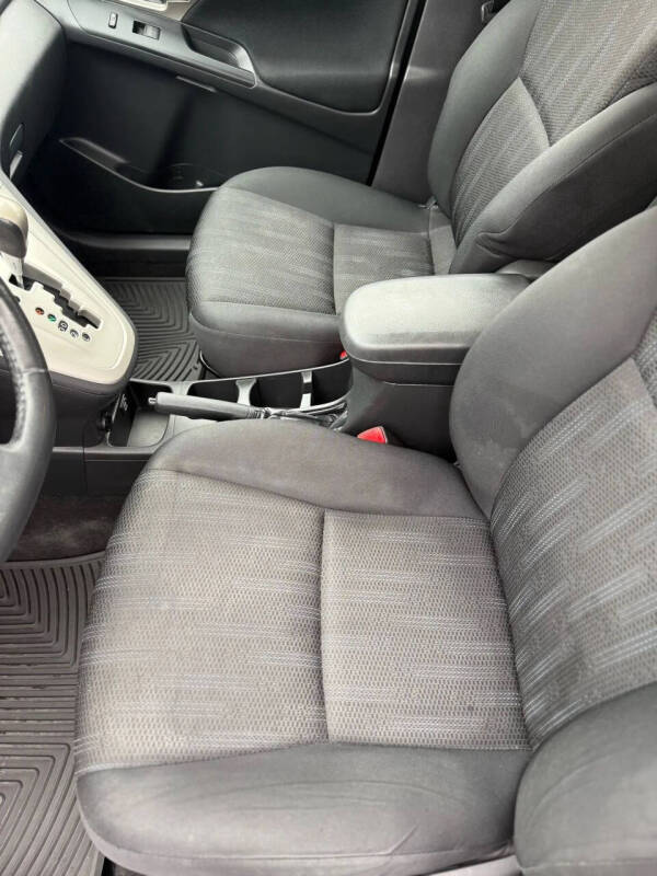 2013 Toyota Matrix S