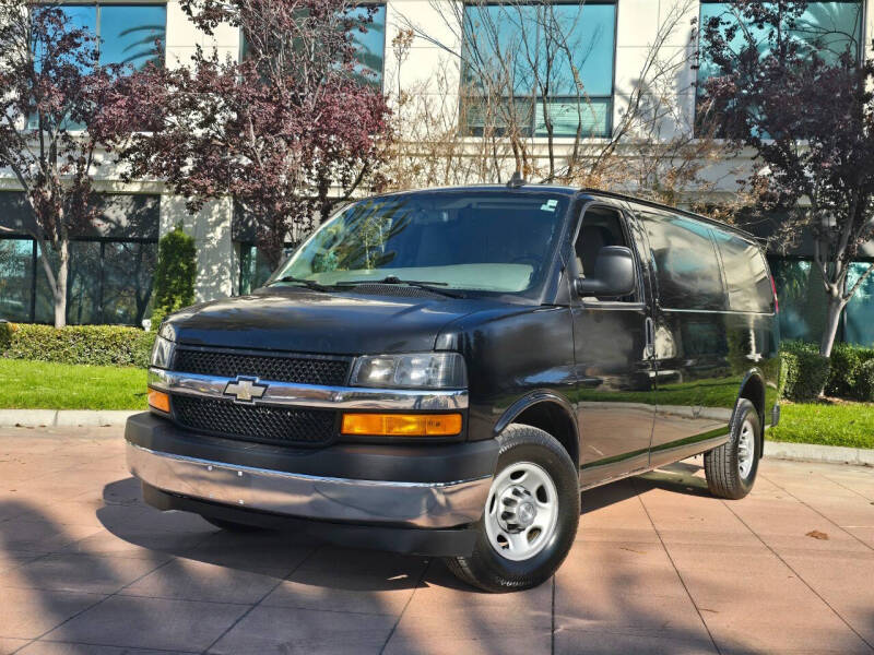 2017 Chevrolet Express 2500