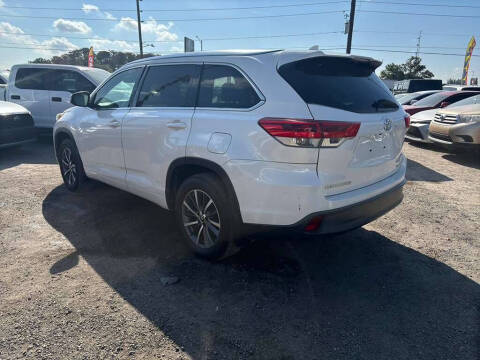 2017 Toyota Highlander XLE