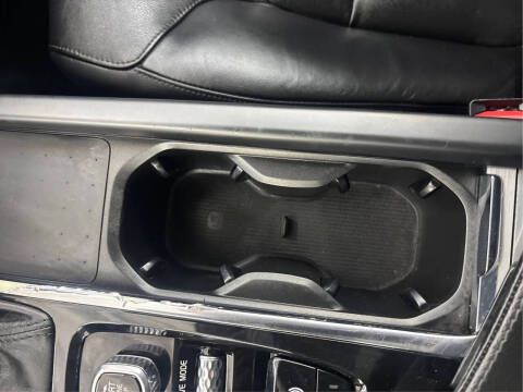 2021 Volvo XC90 T5 Momentum