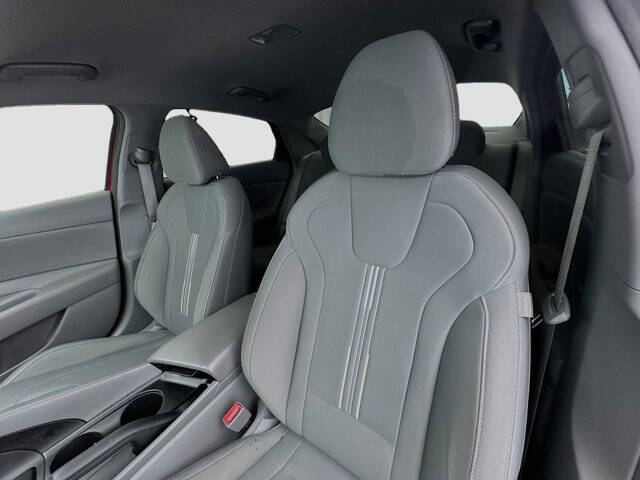 2022 Hyundai Elantra