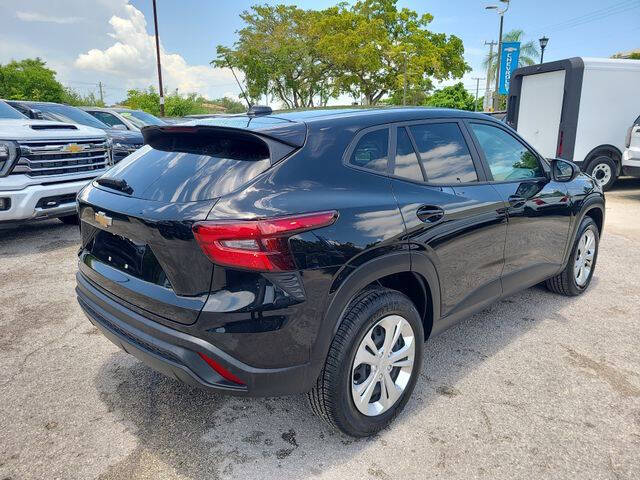 2024 Chevrolet Trax LS