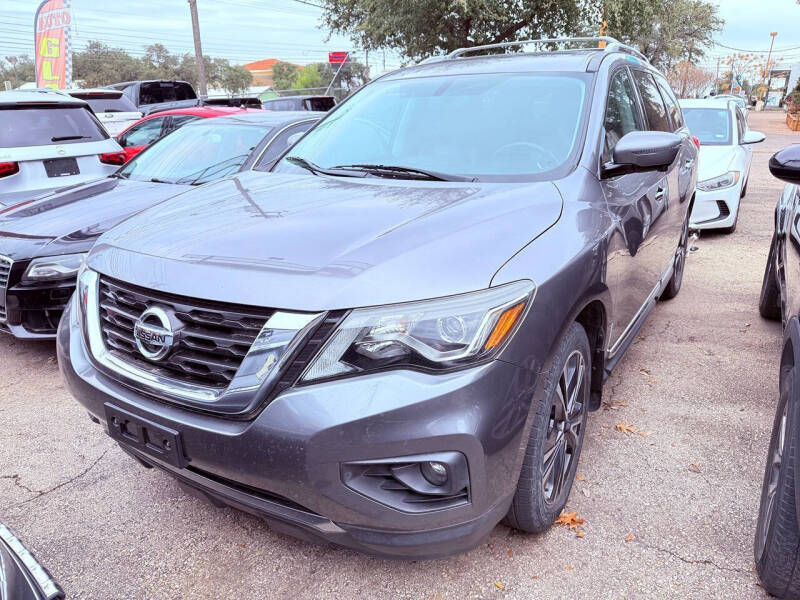 2017 Nissan Pathfinder Platinum