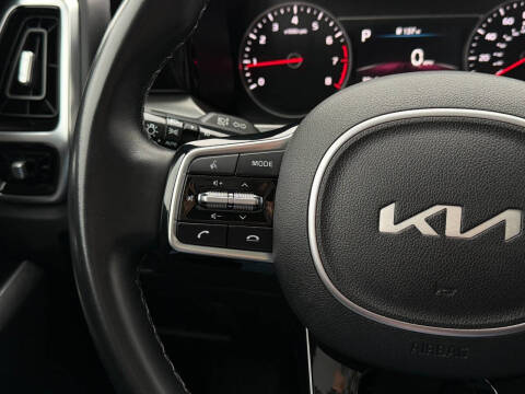 2022 Kia Sorento SX
