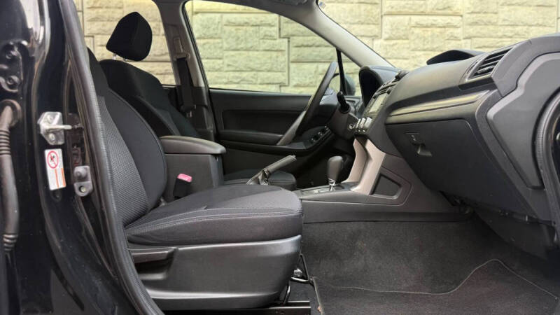 2016 Subaru Forester 2.5i