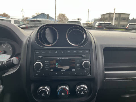 2012 Jeep Compass Sport