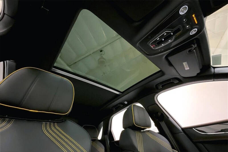 2025 Bentley Bentayga