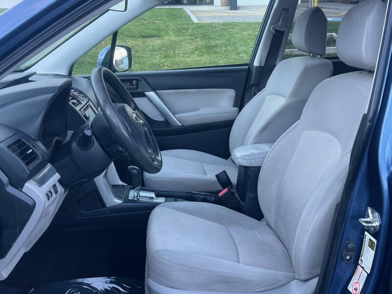 2014 Subaru Forester 2.5i Premium