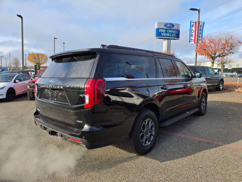 2025 Ford Expedition MAX Active