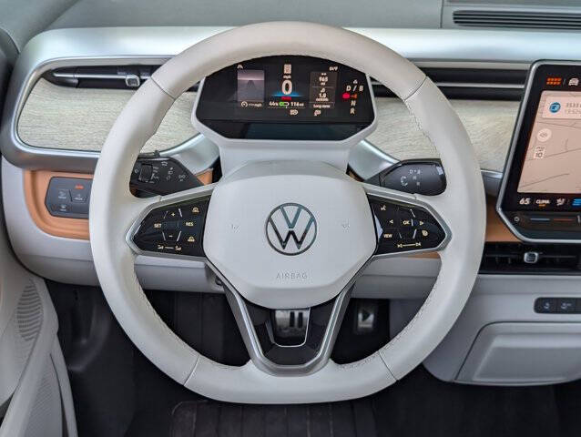 2025 Volkswagen ID. Buzz Pro S Plus