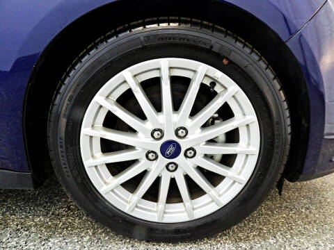 2016 Ford C-MAX Hybrid SE