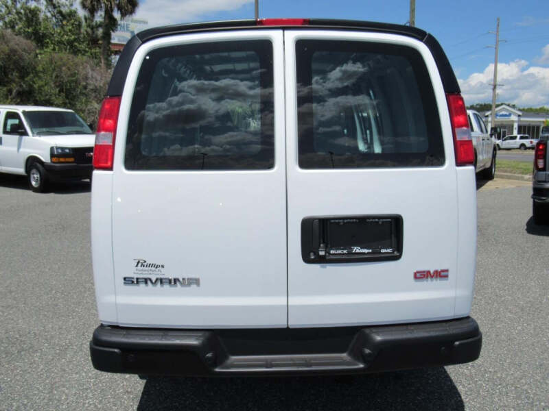 2026 GMC Savana 2500