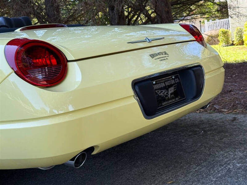 2002 Ford Thunderbird Deluxe