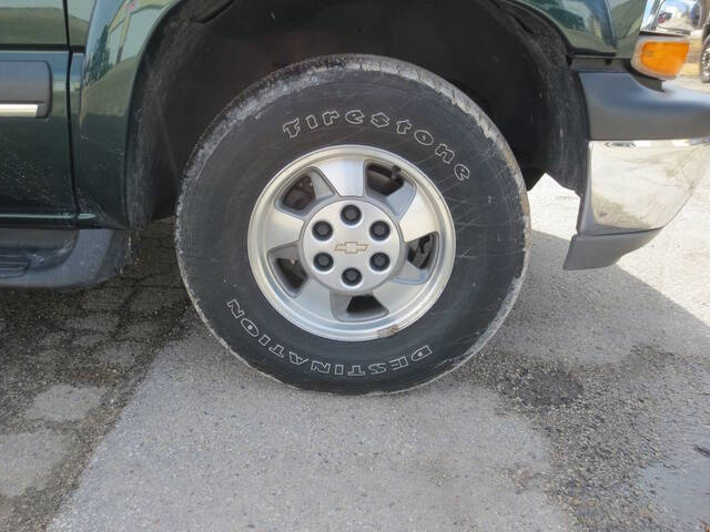 2003 Chevrolet Suburban 1500 LS