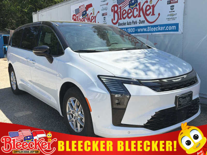 2027 Chrysler Pacifica Select