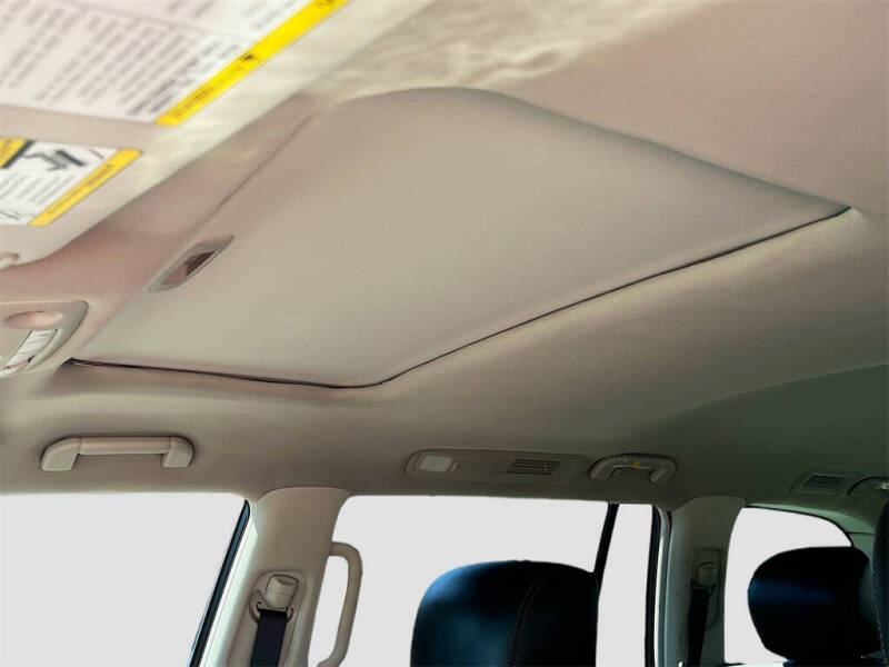 2023 Nissan Armada Platinum