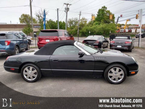 2002 Ford Thunderbird Deluxe