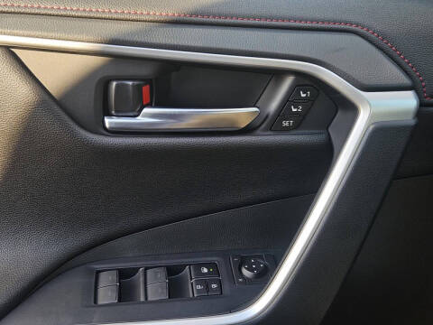 2025 Toyota RAV4 Plug-in Hybrid XSE