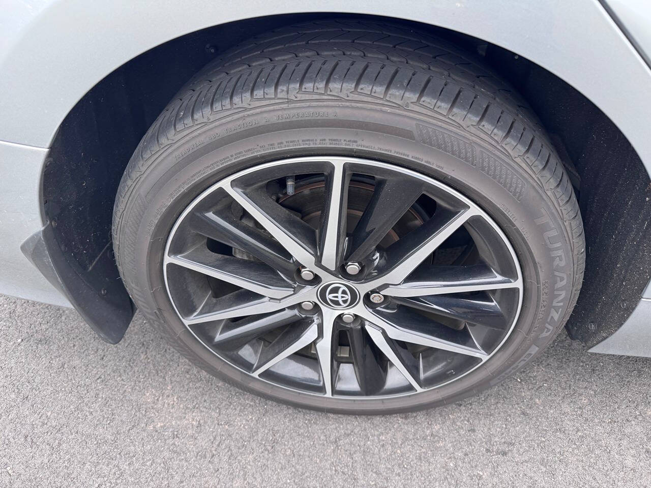 2021 Toyota Camry 32