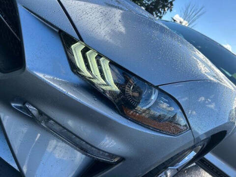 2020 Ford Mustang EcoBoost