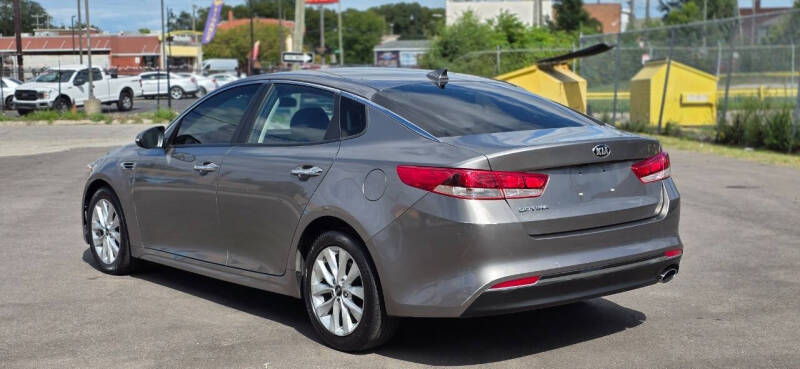 2017 Kia Optima LX