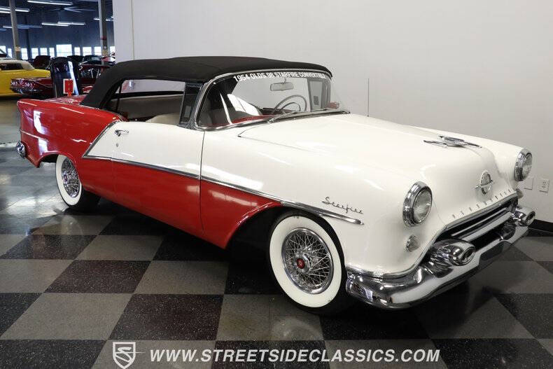 1954 Oldsmobile Starfire