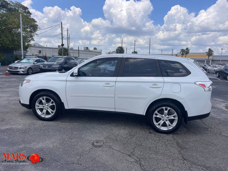 2014 Mitsubishi Outlander SE