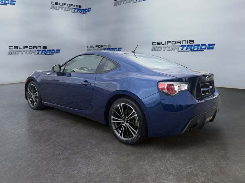 2013 Scion FR-S